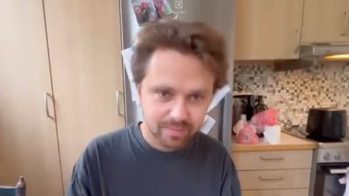 Noel也变成叔叔了，岁月不饶人