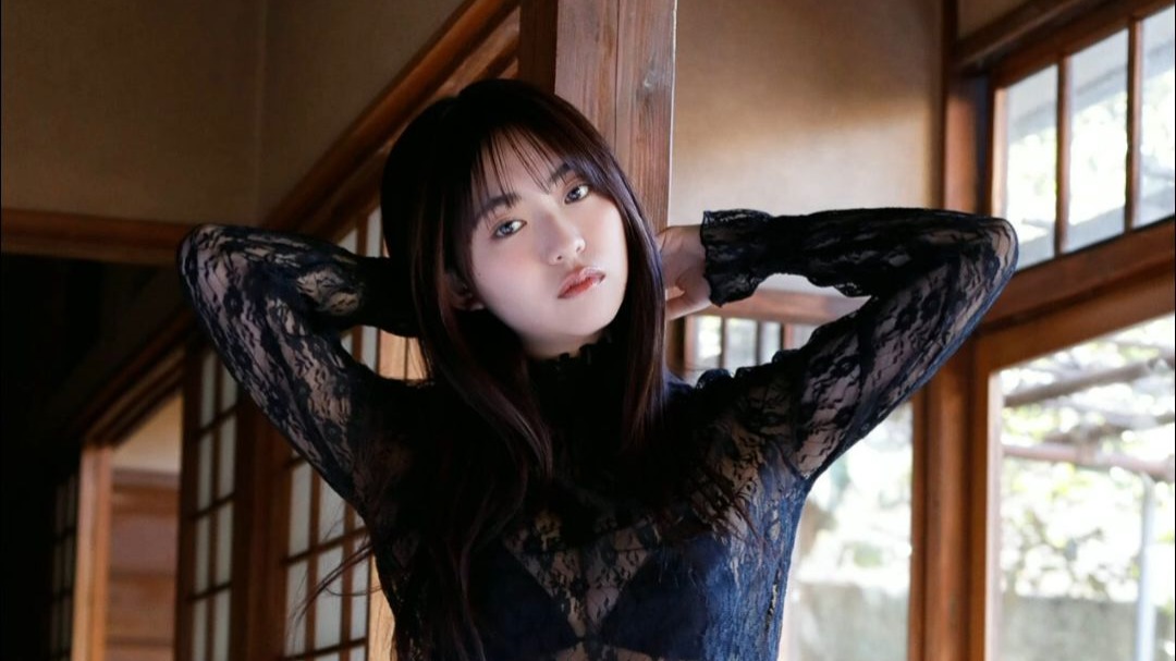 奥特曼女主丰田露娜BOMBデジタル写真集完整79张度/夸资源