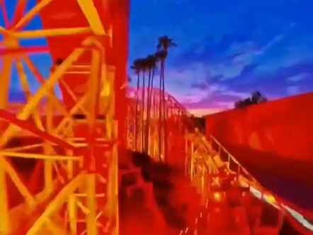 哇，你在外面玩得超开心的吧！、逛加州迪士尼，坐日落飞车，还是美到