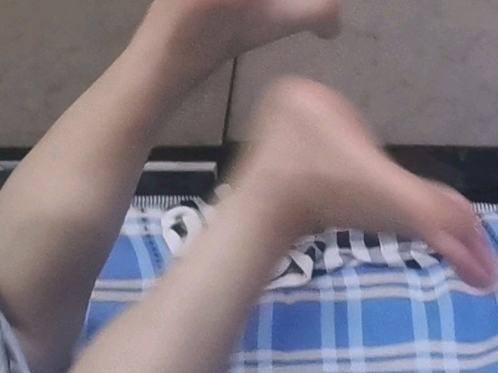 【背56235885】最新视频上线，求关注！