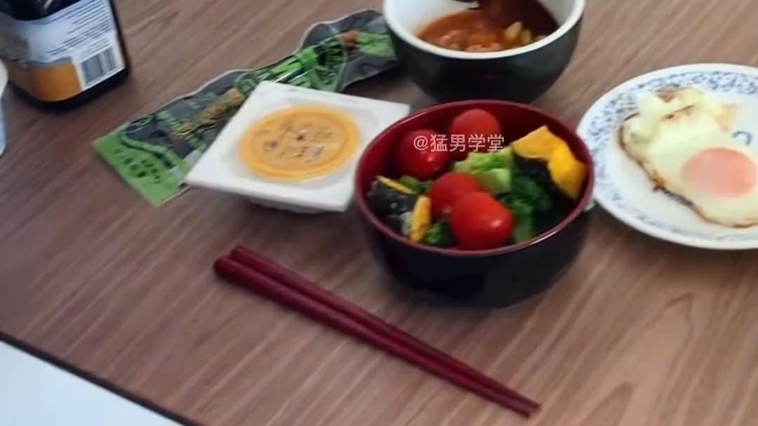 #清水老师 每天早上，一份美好的早餐就像是给自己的身体和心灵