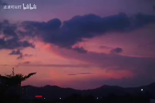 孤舟蓑笠江中行