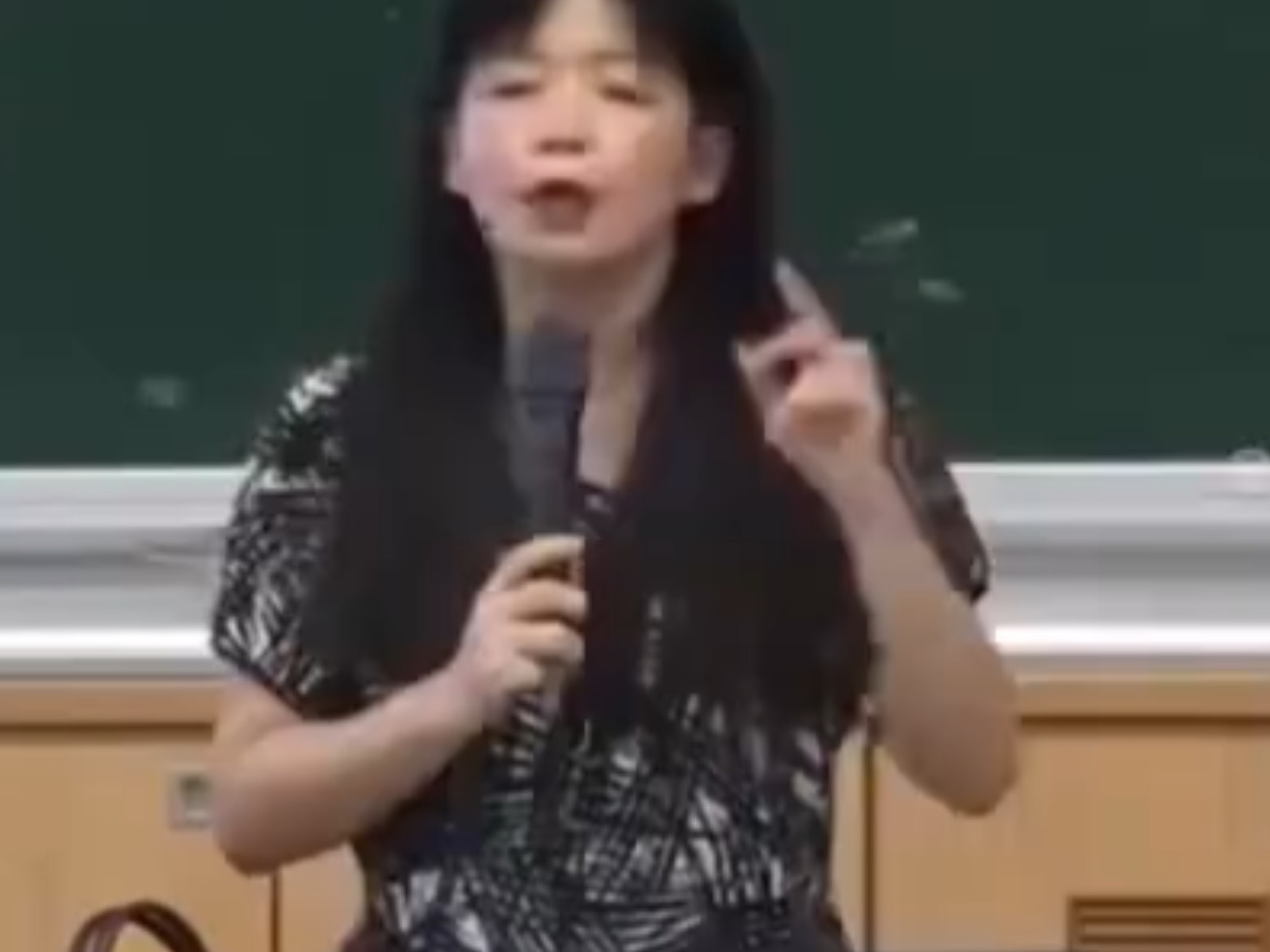 “你不会的东西，觉得难的东西，一定不要躲，先搞明白，后精湛，你就比