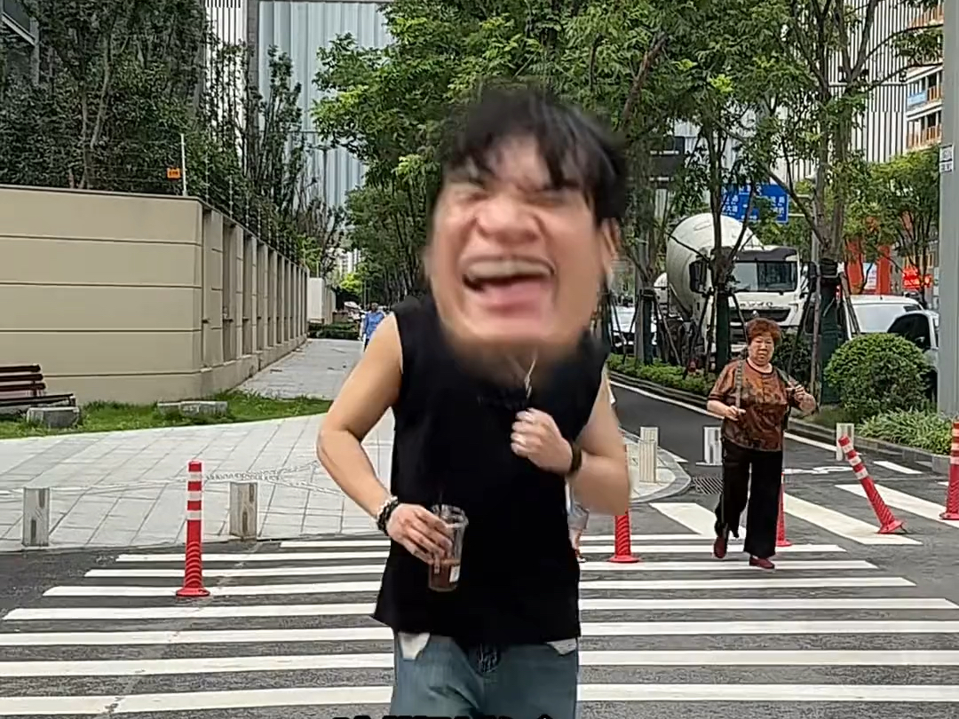 人类是爱过的人拼成的马赛克