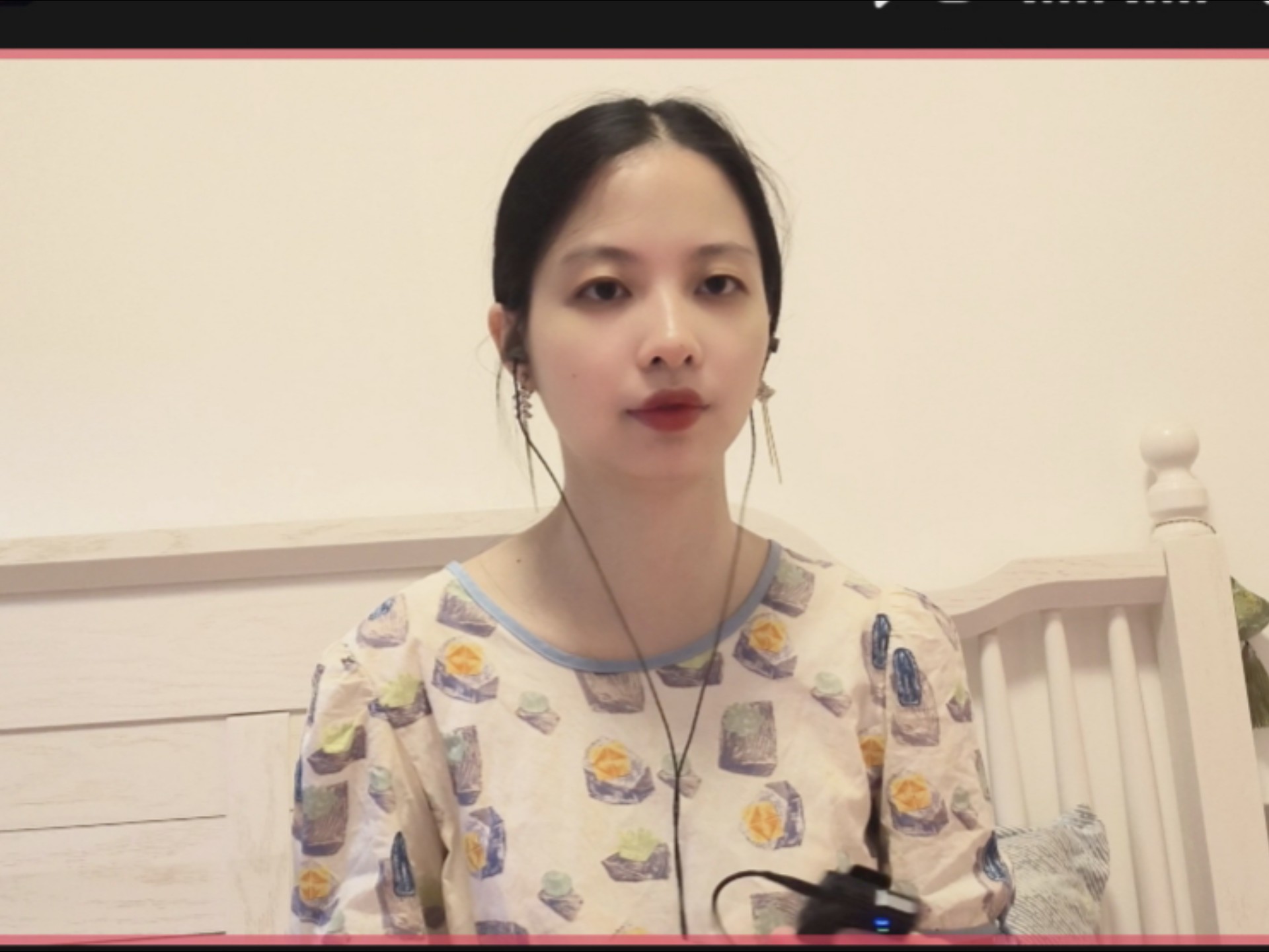 原来他/她存在的痕迹也证明着我存在的痕迹