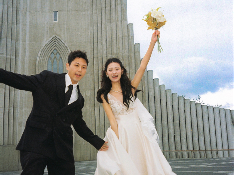 在冰岛，举办属于我们的二人婚礼