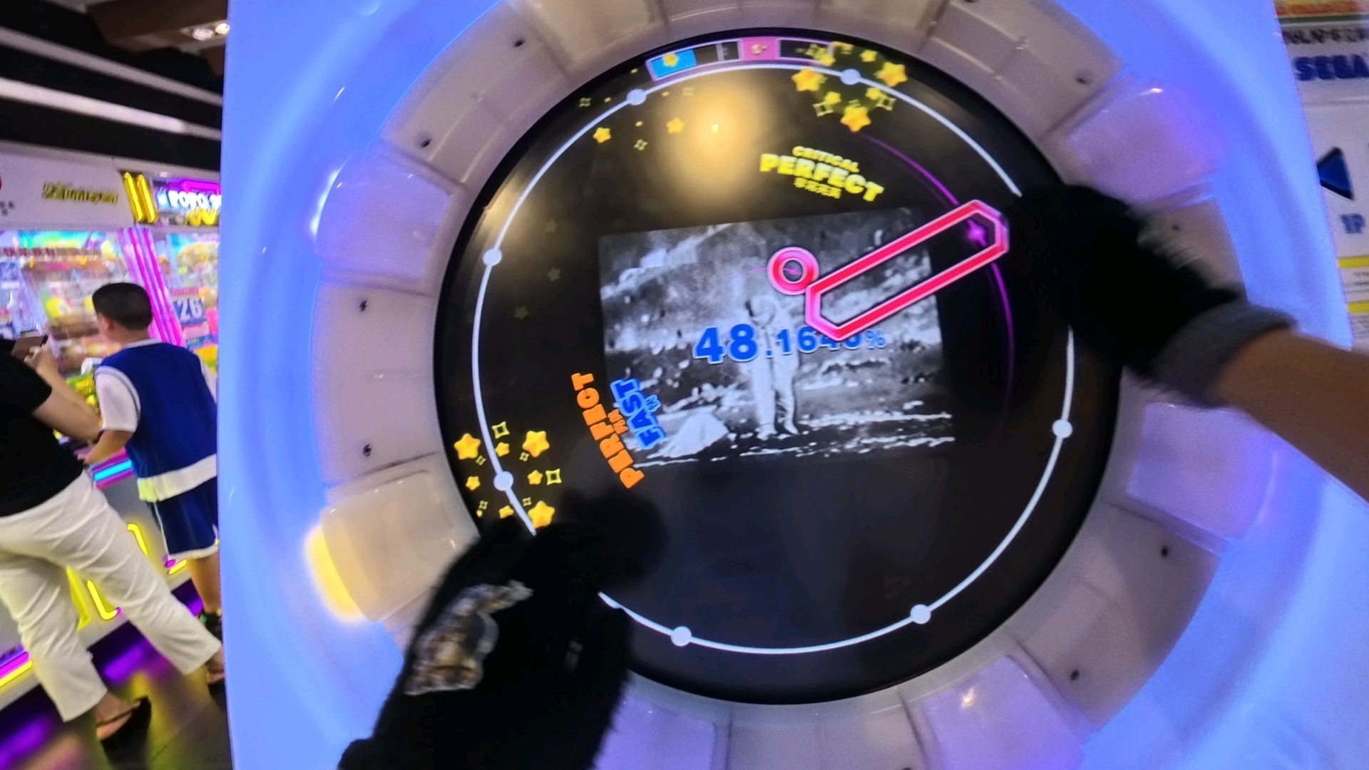 玩舞萌历史上最幸福的事——在父母面前玩舞萌