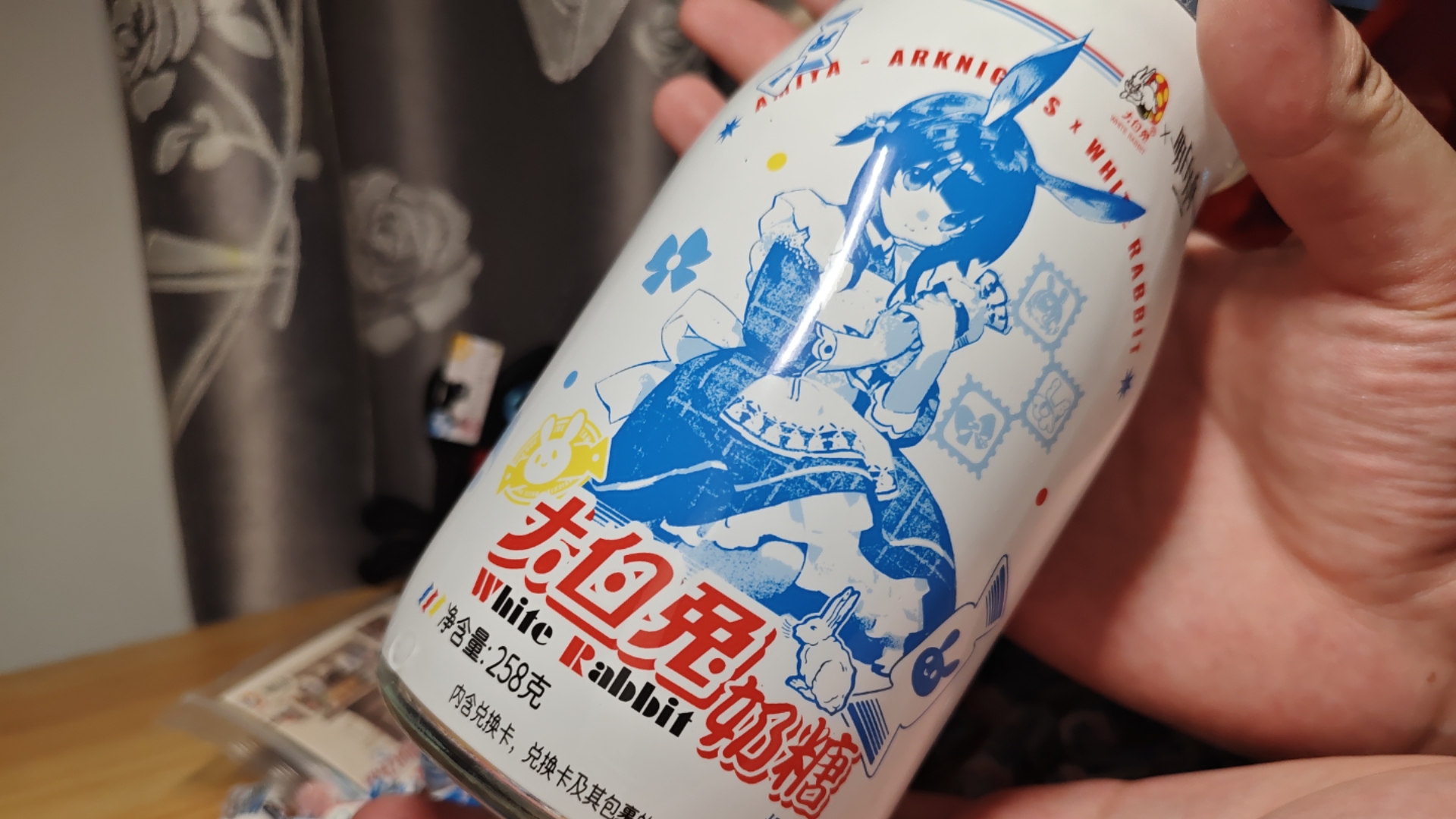 大白兔联动奶糖开罐！！！（这次是真的联动罐）