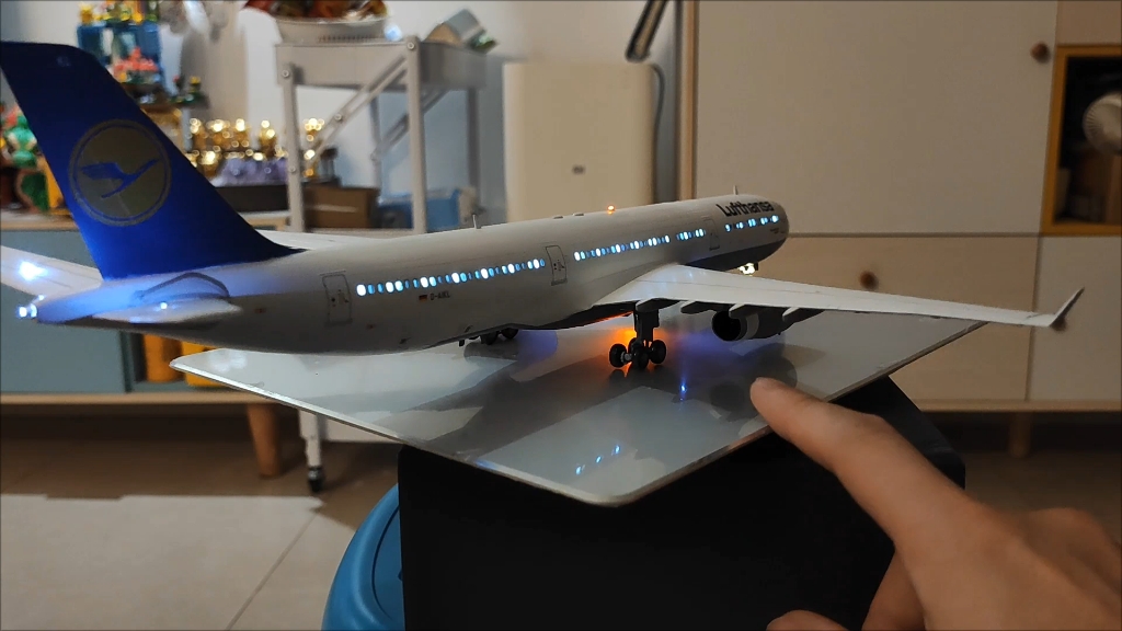 空客A330-300完工