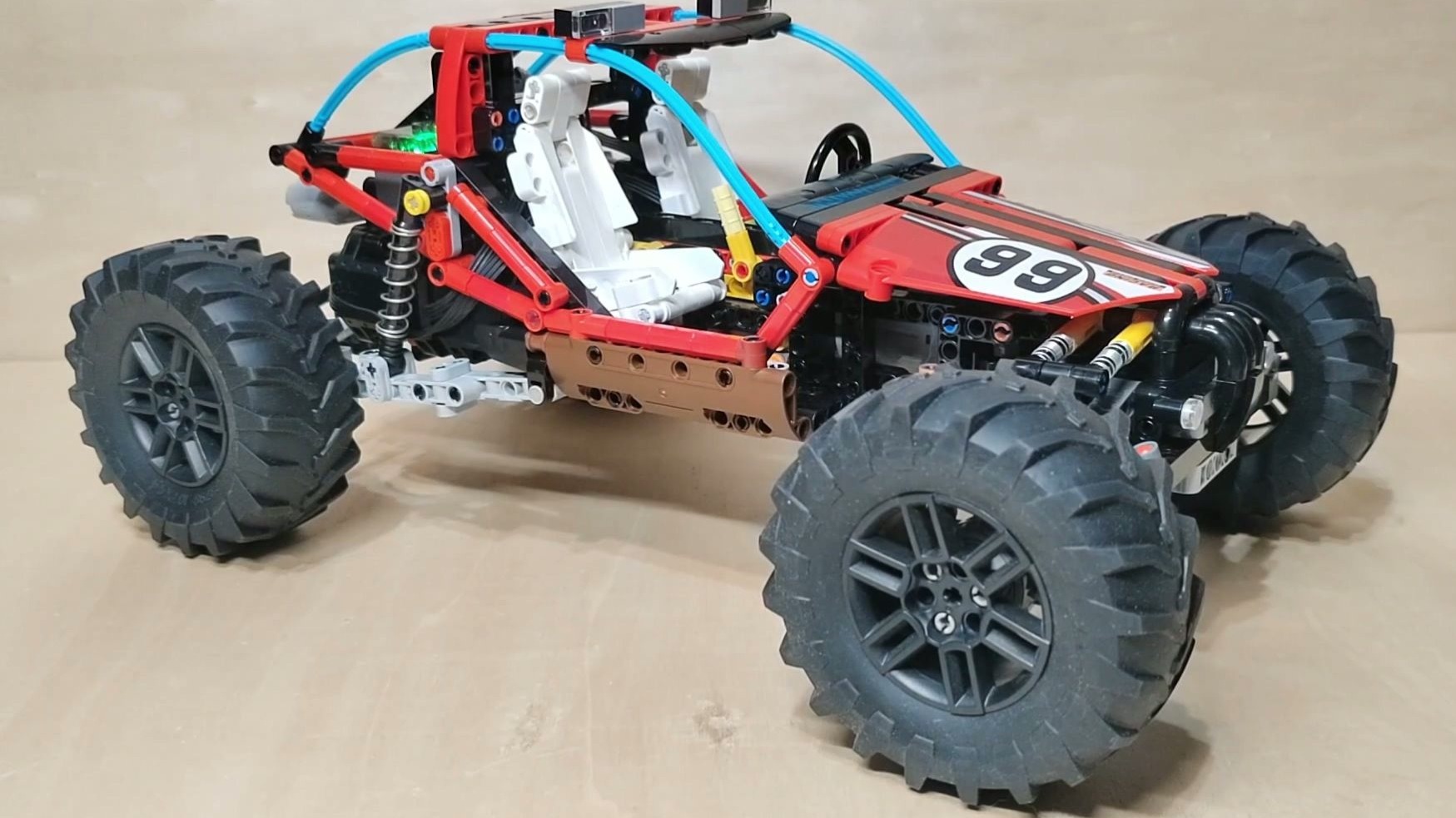 [含图纸] 红色沙滩车 Red Dune Buggy MOC-230102 乐高积木