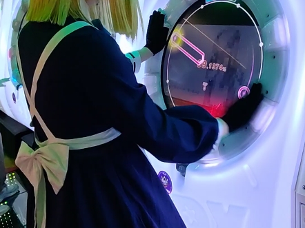 依旧娃勤