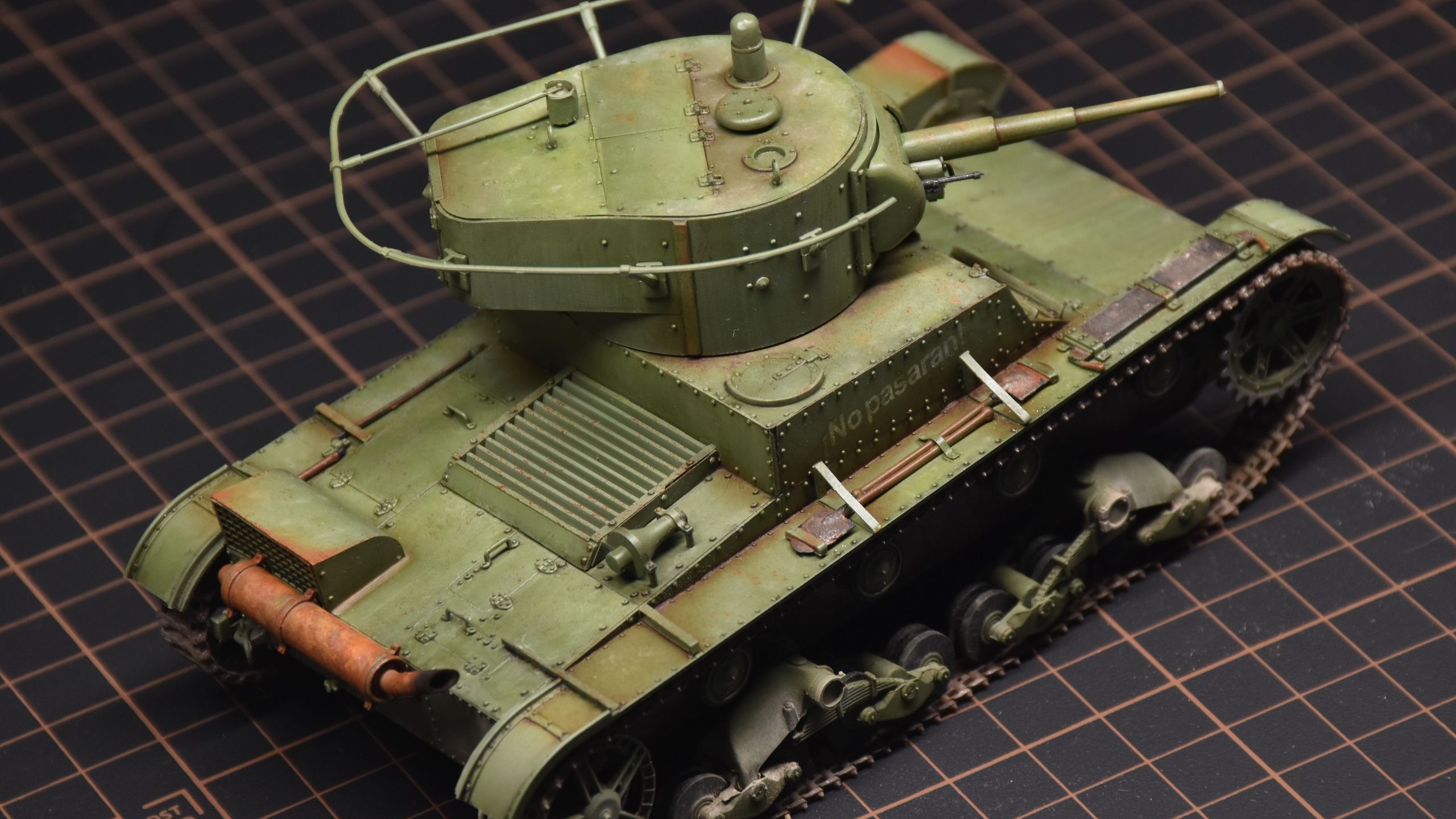 【军模旧化】1/35 T-26轻型坦克 第三期 完结