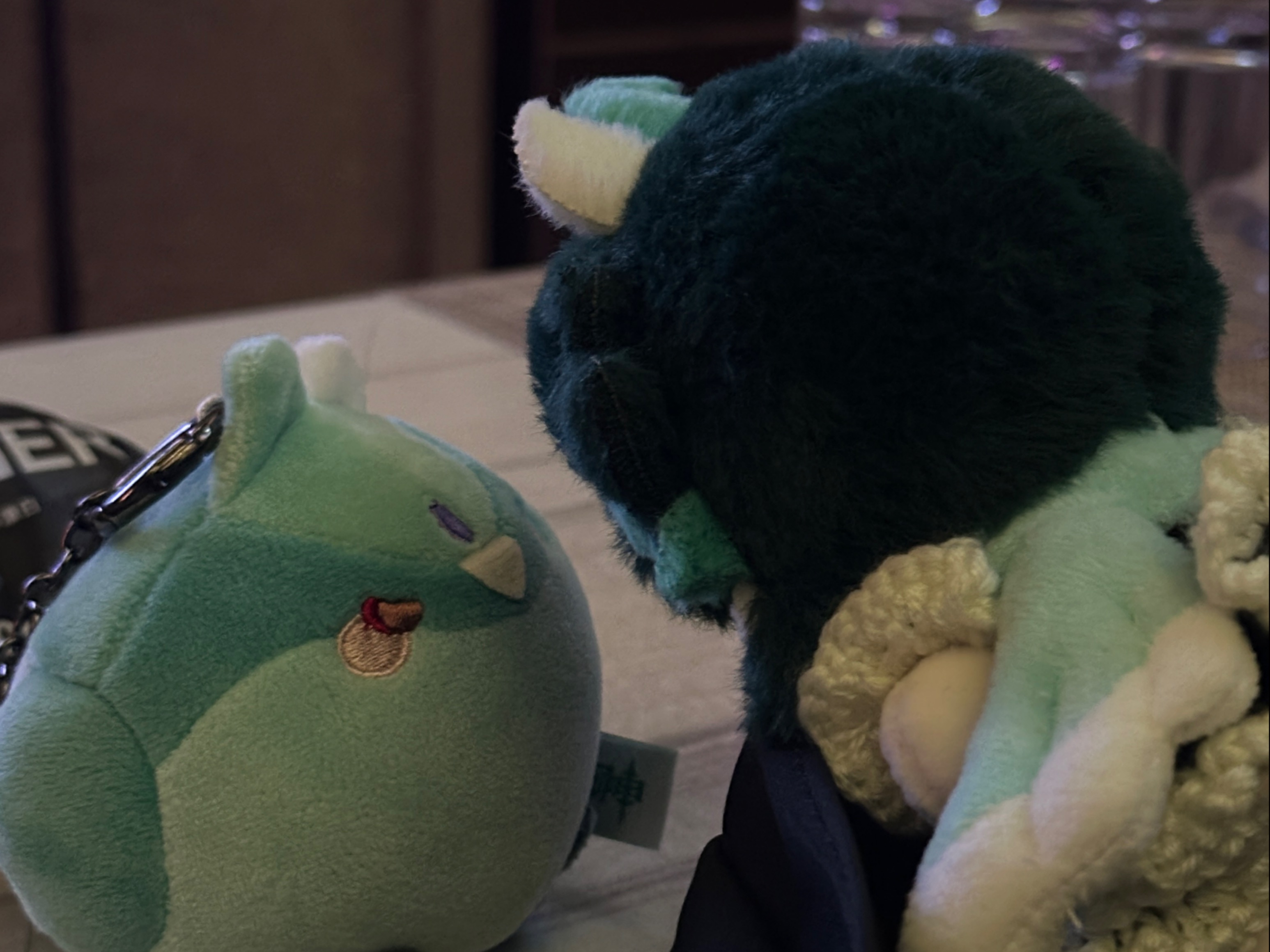 你俩聊什么呢…不对！