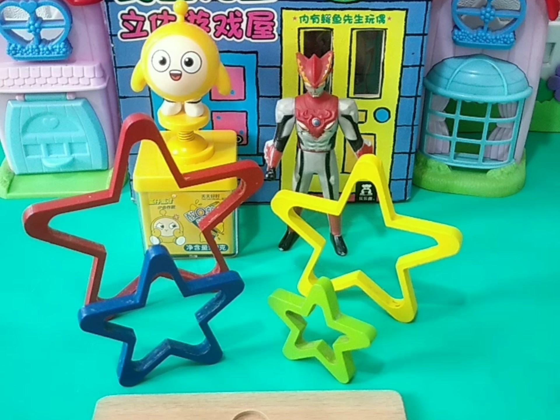 奥特曼找拼图