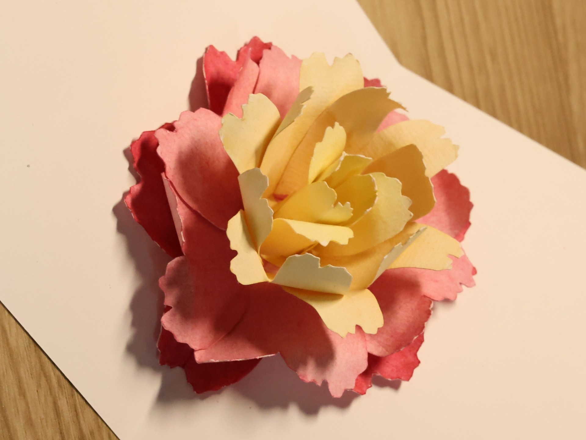 【立体纸艺】渐变牡丹花立体贺卡