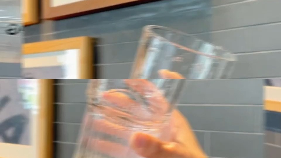 简约果汁杯国风可爱防摔整套透明美式新款玻璃杯带盖吸管鲸鱼