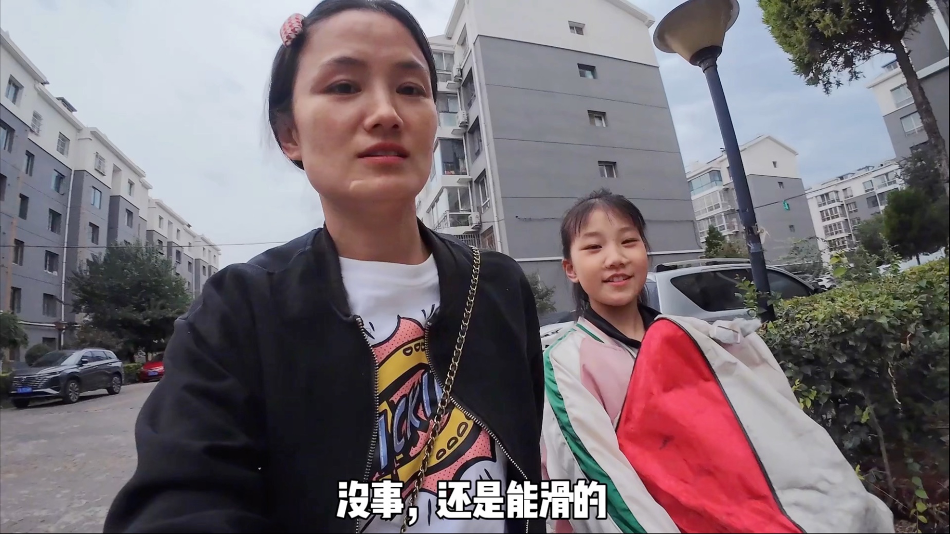 杨可改错题睡着了