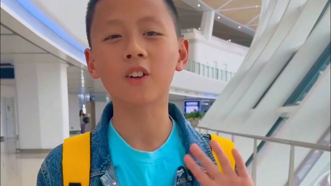 五一放假带孩子去深圳，一路边吃边逛，大半天的时间很轻松就到了