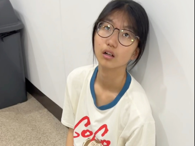 等了两天我还没拿到结果，只能再来一次啦，看病难也是我们的小地