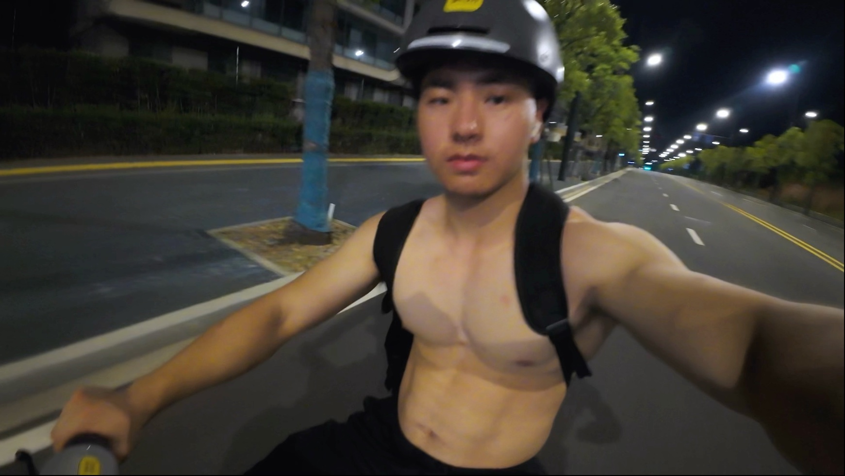 你的世界你才是主角 你也不普通