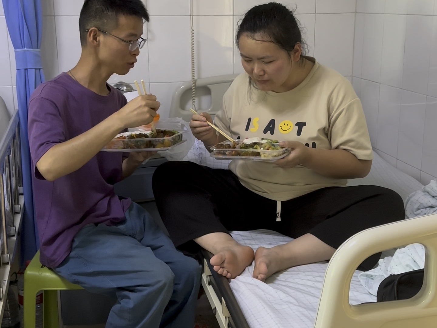 不好意思，背着大家又带姐姐在医院住了一个多星期。