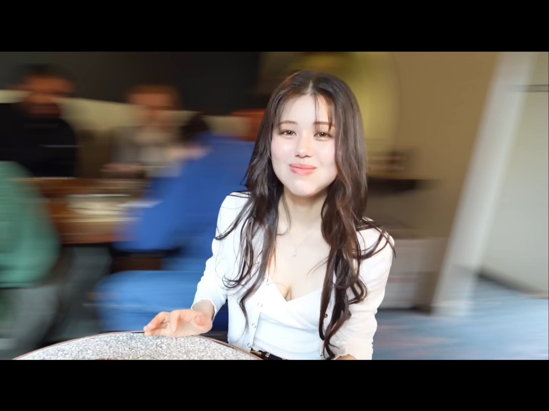 中字:Danielle和姐姐的Vlog