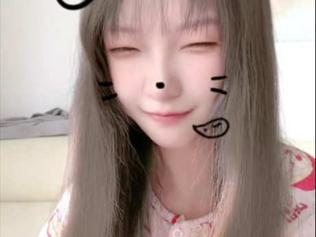 看我的狐狸眼睛！