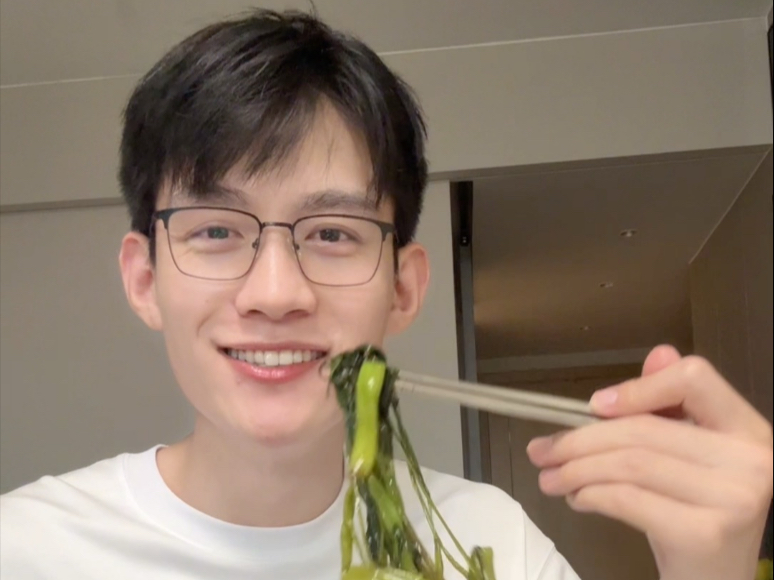 作为新入职的大学老师，要去参加高校教资培训了～