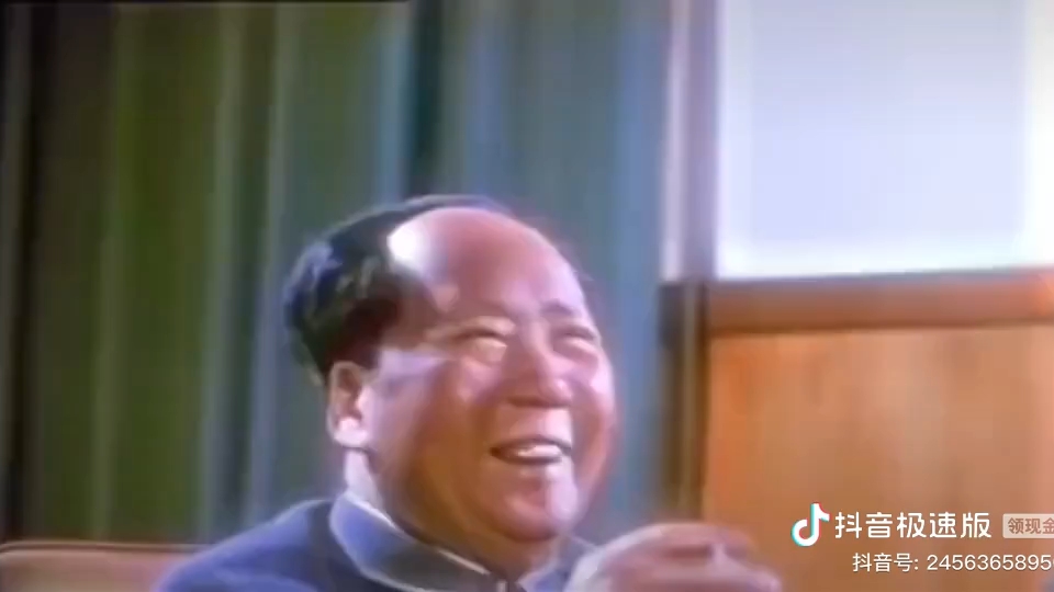 他在丛中笑