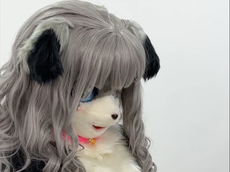 小姐姐兽装穿脱过程【fursuit】