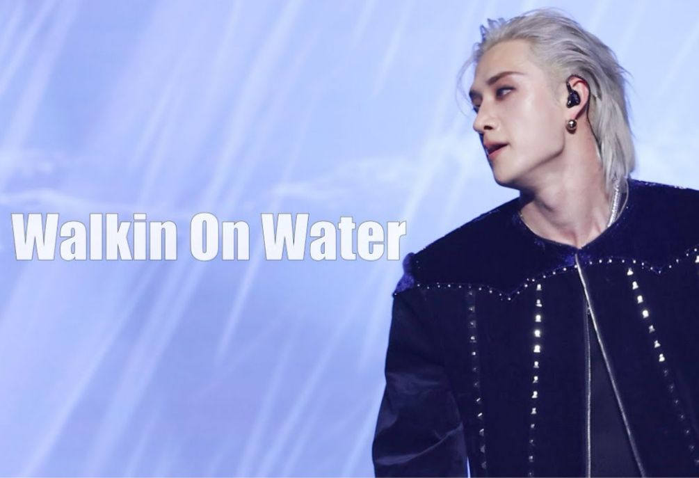 【方灿】250821 KWDA Walkin On Water舞台直拍｜银发背头仿生