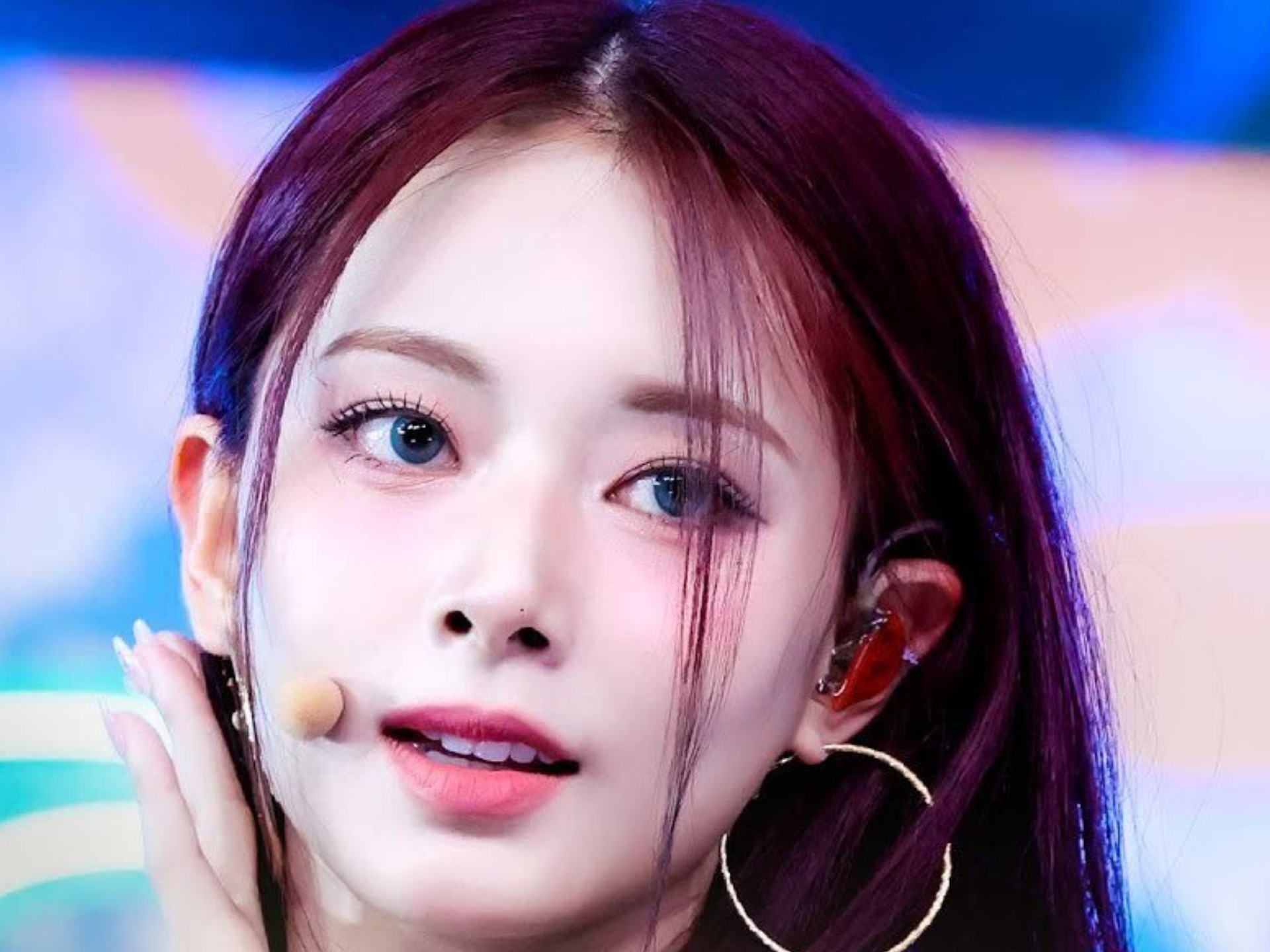 【周子瑜】This Is For 人歌直拍腰链focus