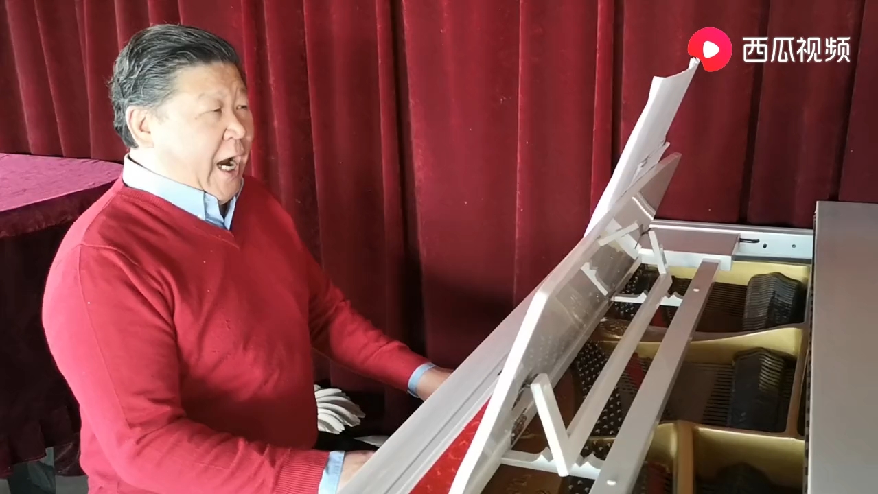 男中音歌唱家刘克清老师演唱《哈密瓜熟了》