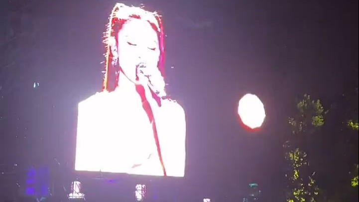 单依纯直播2025.8.10 《中国花火大会》慢城焰火歌手之夜