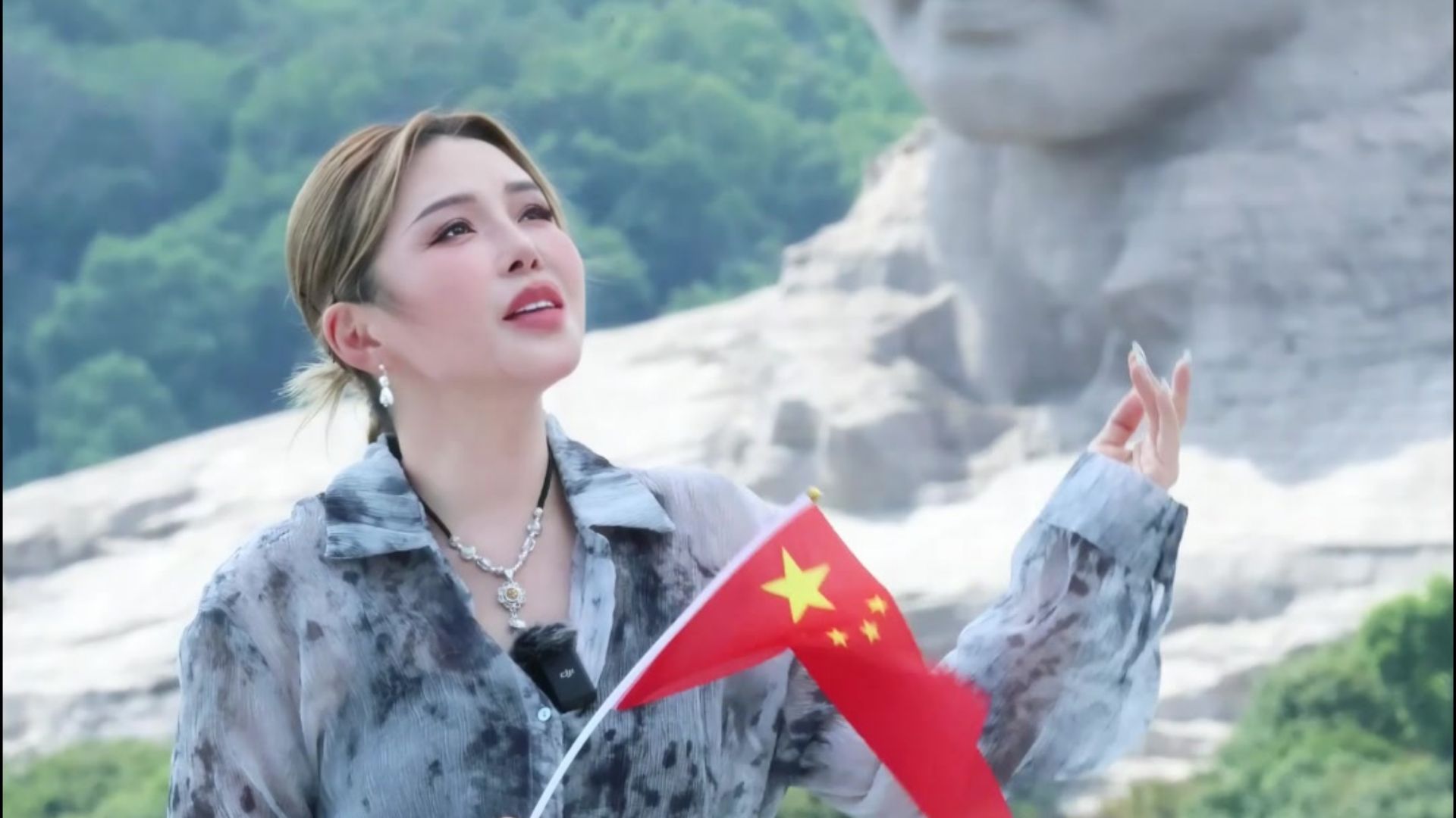 加大风声-20250822-崔子格-我和我的祖国