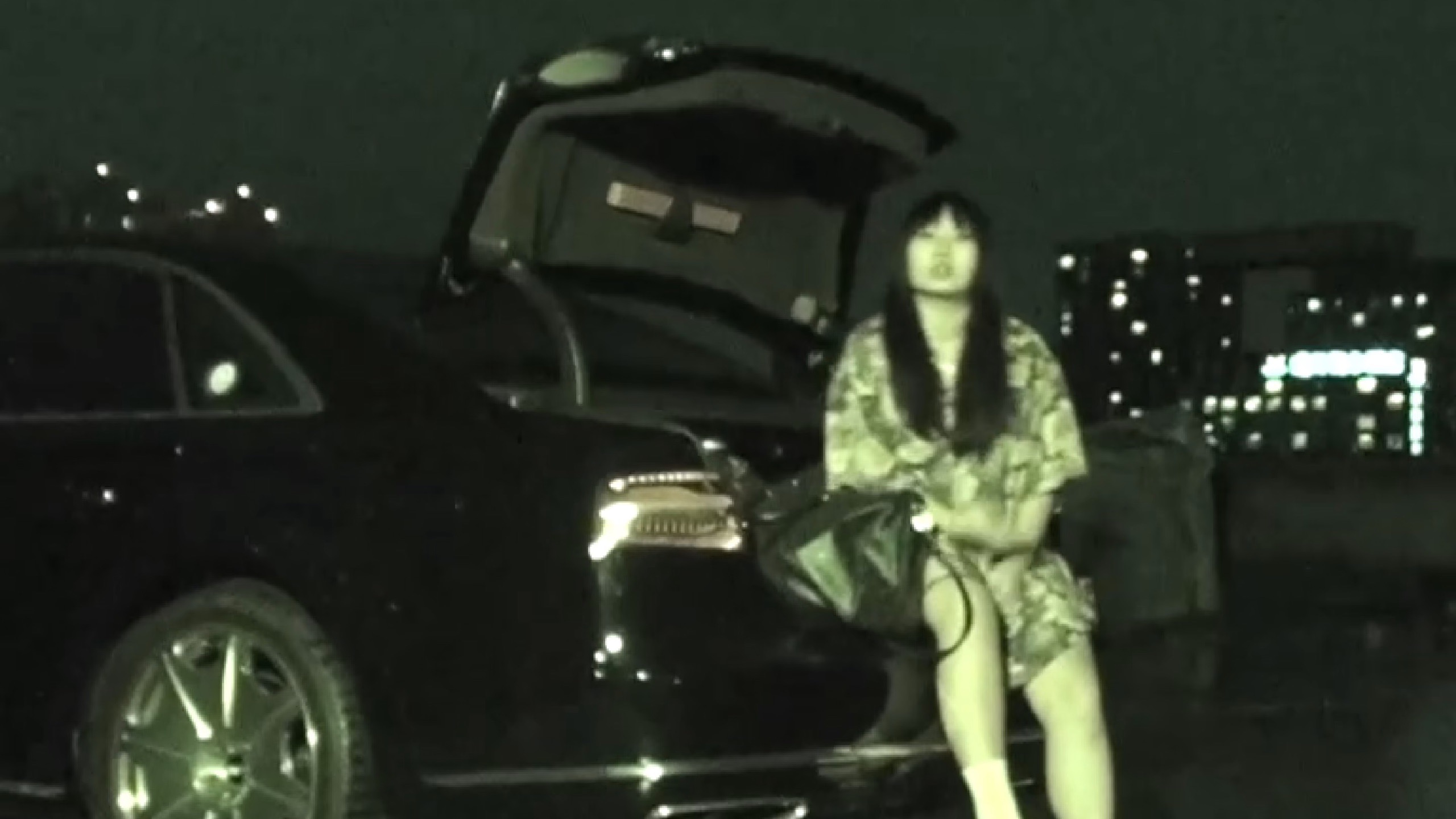 摇惨了!CN极具潜力新生代女rapper!Saber新歌《REDMOON》官方