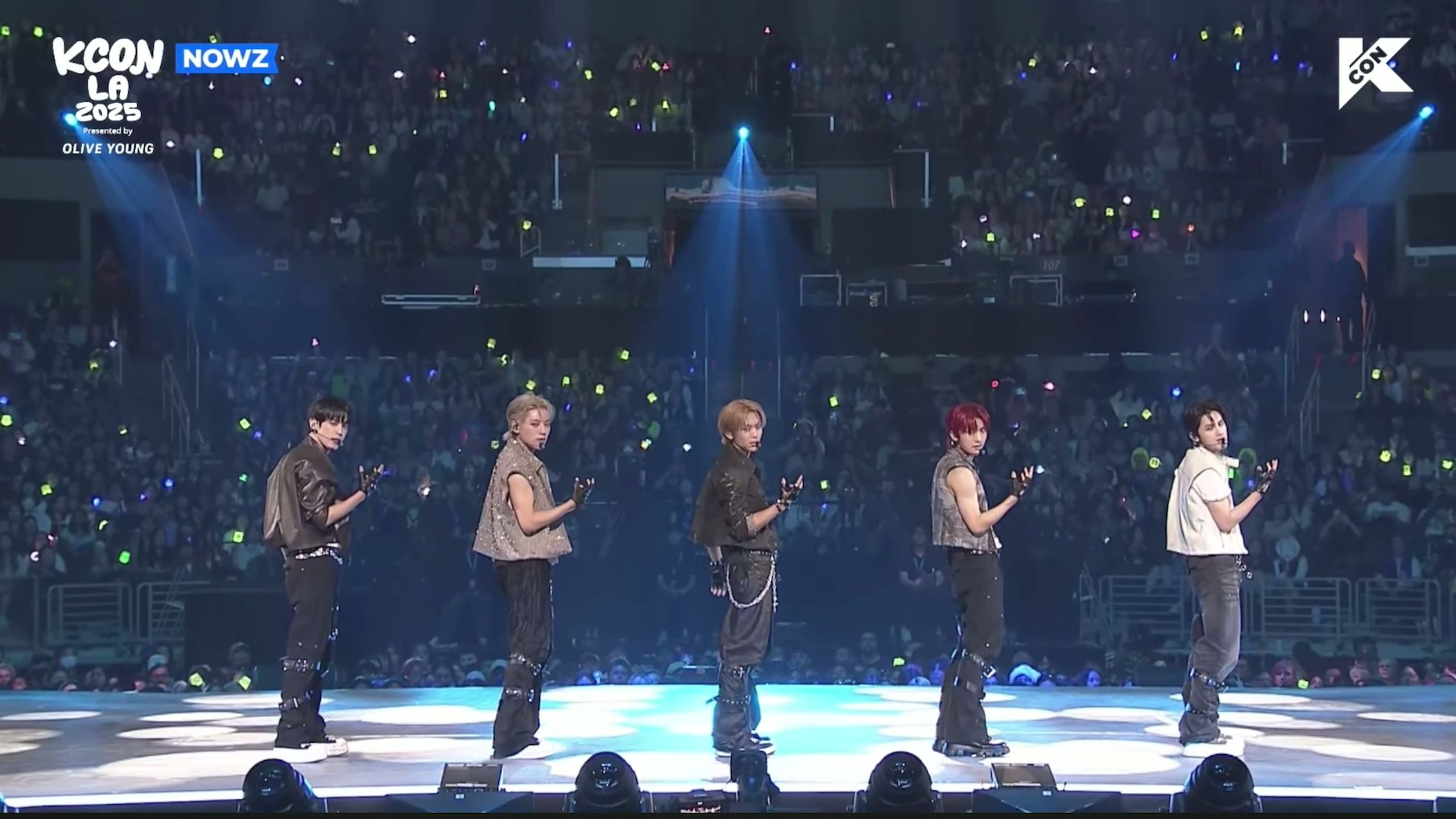 [NOWZ] [4K] Problem Child+TALK+EVERGLOW | 250802 KCON LA