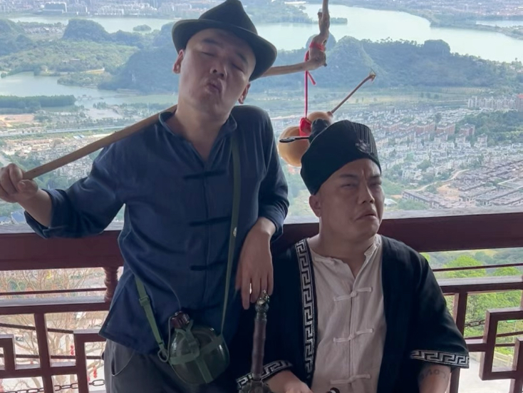 神秘道士圈，住在很高的山巅，翻唱
