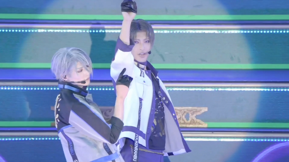 【长义压切】请支持我们爱逗狗的巨型银渐层&会训猫的紫薯小