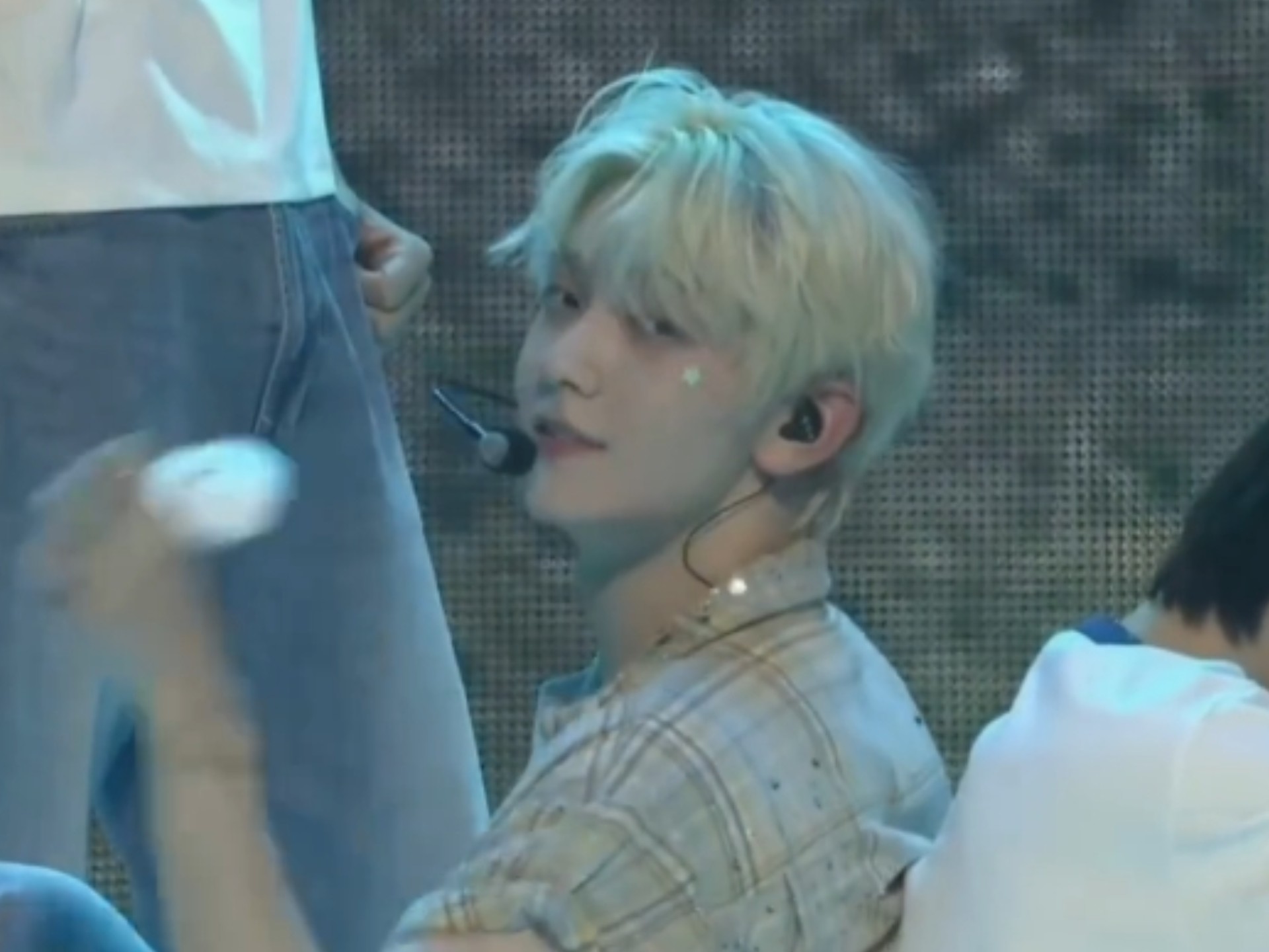 【崔秀彬】Solo曲Sunday Driver舞台首秀250822TXT四巡首尔演