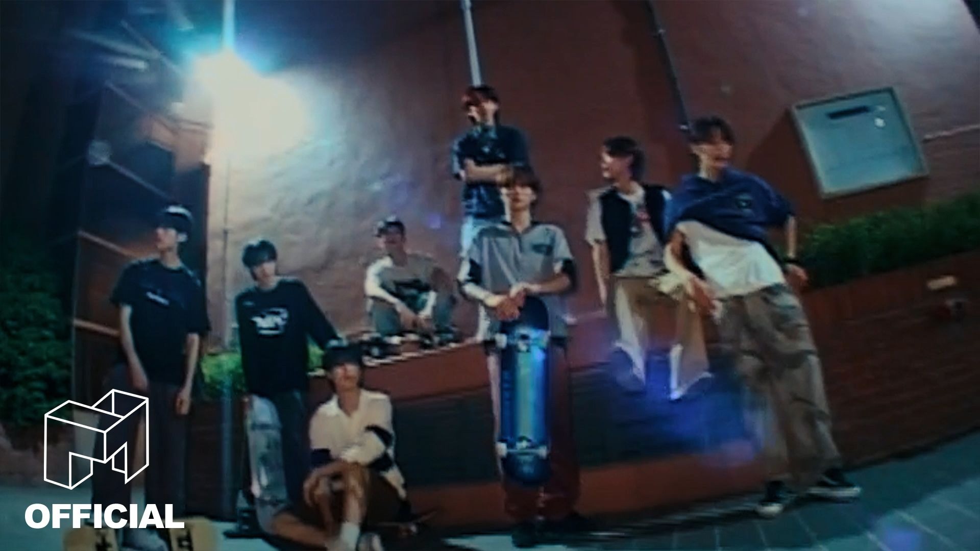 【idntt】idntt ‘You Never Met’ Official MV