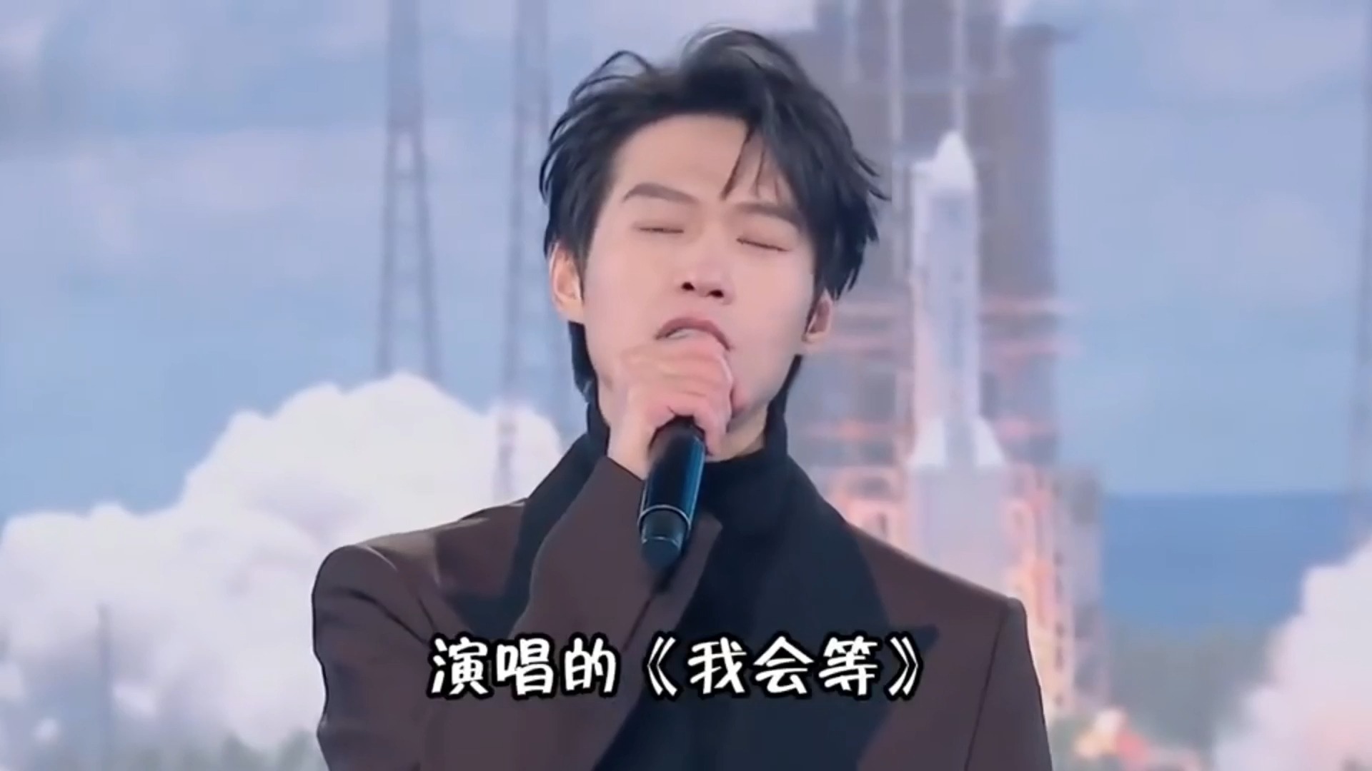 新生代男演员全开麦唱歌，开口瞬间让人沦陷，既有演技又有唱功！