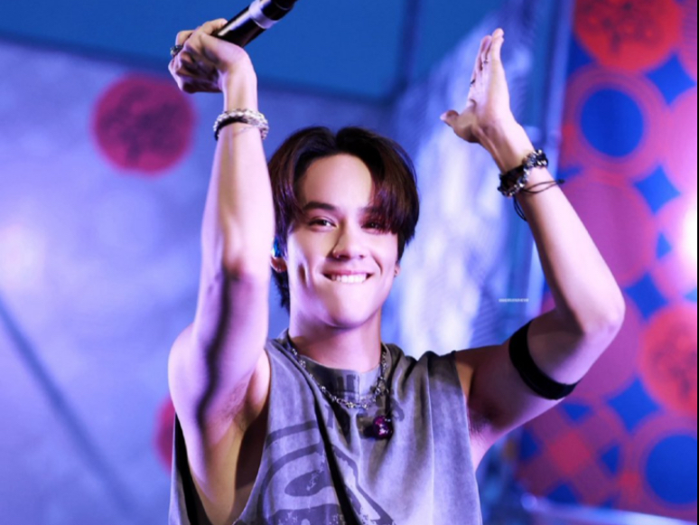 战歌又起！你看孩子得意成啥样儿吧咱就是说！！【ohmnanon】