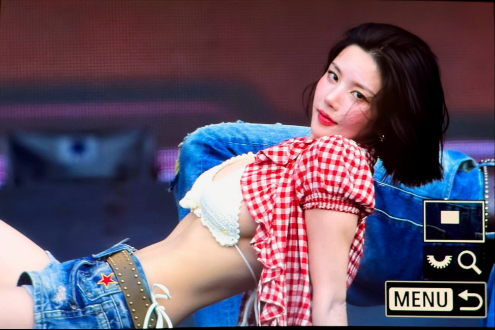 【4K直拍】权恩妃 Waterbomb超辣舞台Rumor合作李诗安 & Craz