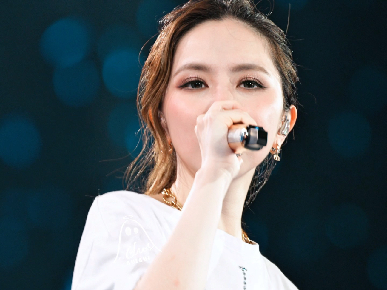 《天空没有极限》邓紫棋上海day2 拍出运镜感的直拍！