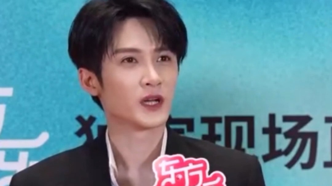 舞台“吹啃”名场面灵感，檀健次：毕业季化身教官