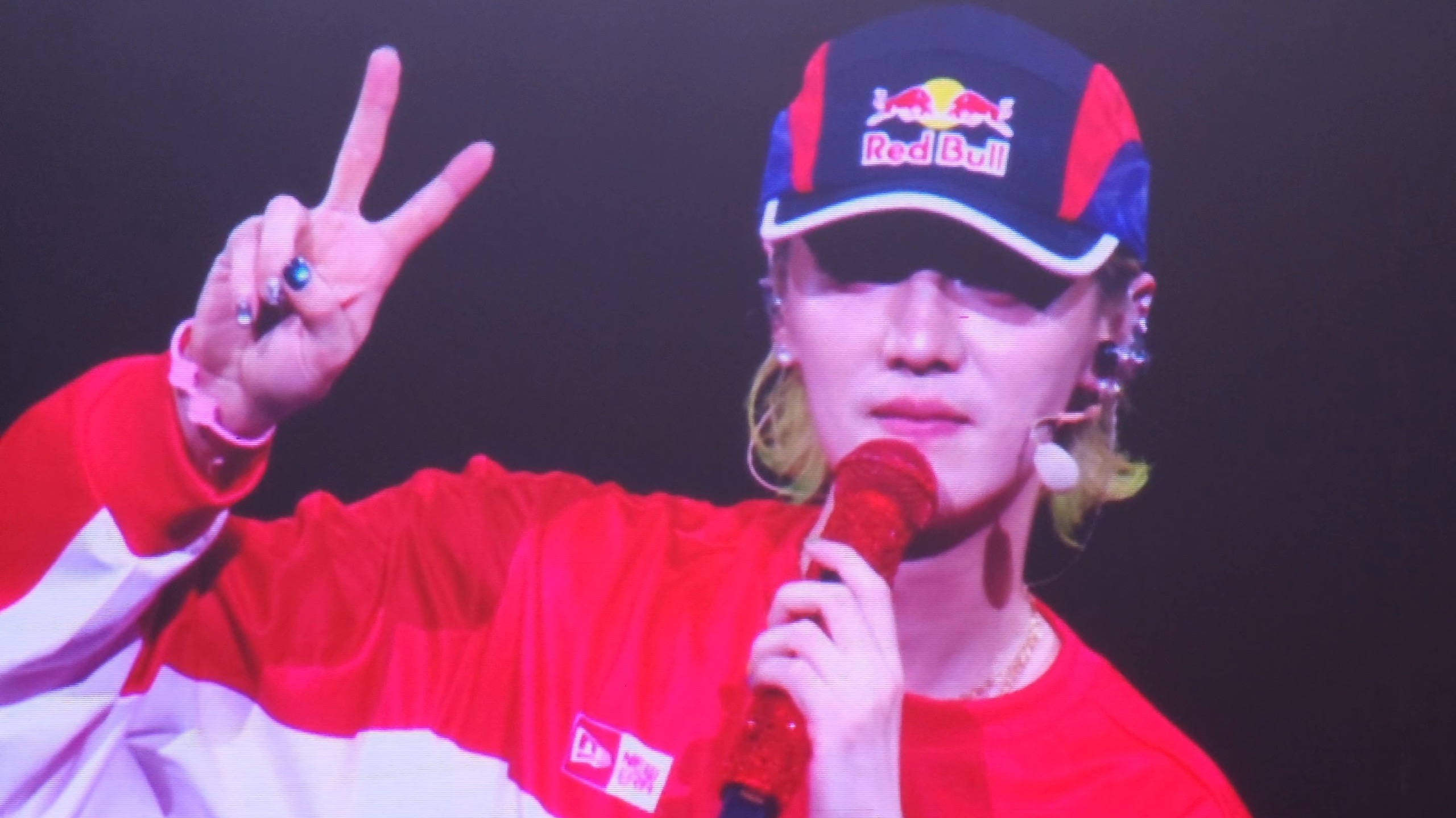 鹿晗四巡演唱会talk记录（全程字幕）｜青岛站0706｜读灯牌+接歌+超级