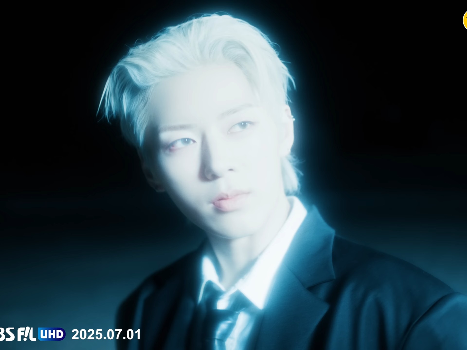 NOWZ《EVERGLOW》MV+初舞台公开！