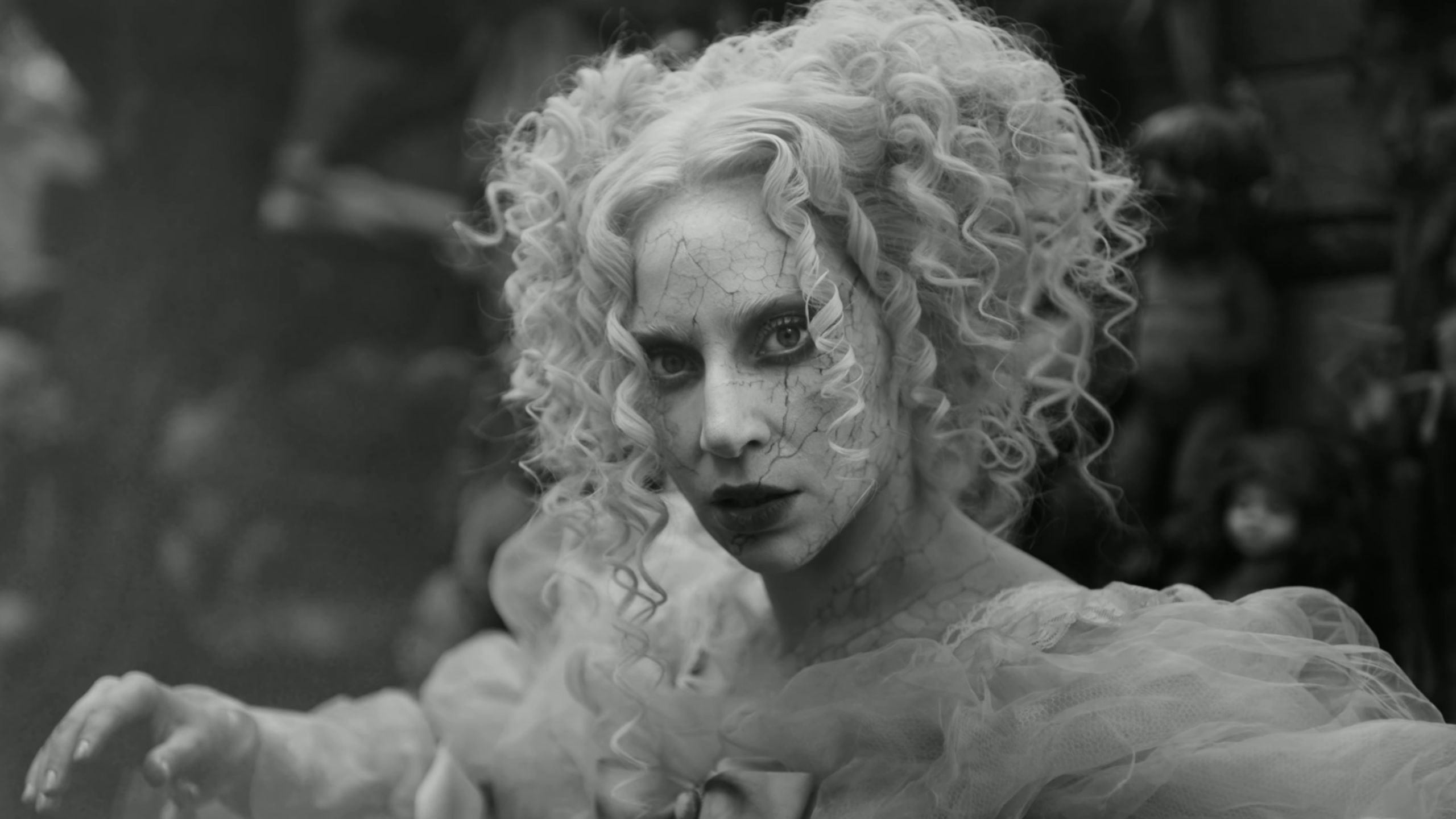 【4K】Lady Gaga 原声带新单《The Dead Dance》官方MV首播