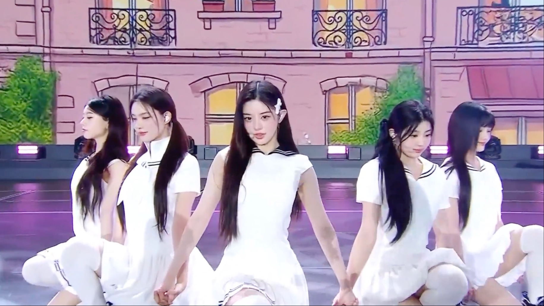 ILLIT 水手服新舞台 日本音中day2 舞台全记录《借来的猫+Che